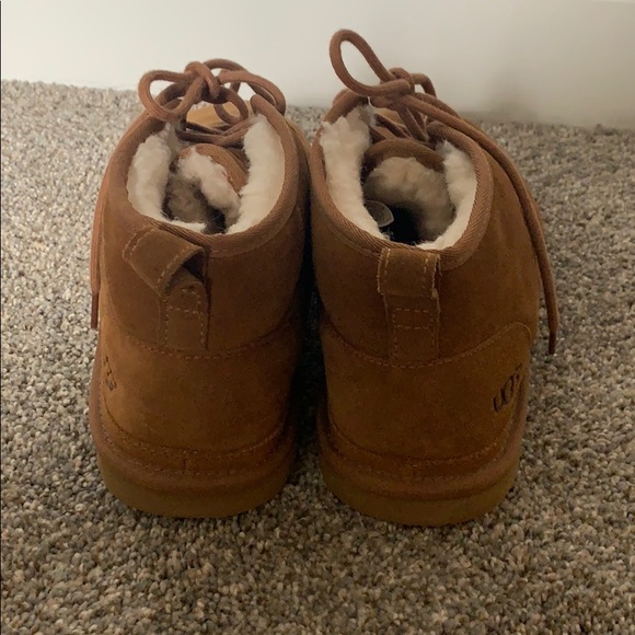 Ugg slippers - Picture 3 of 4